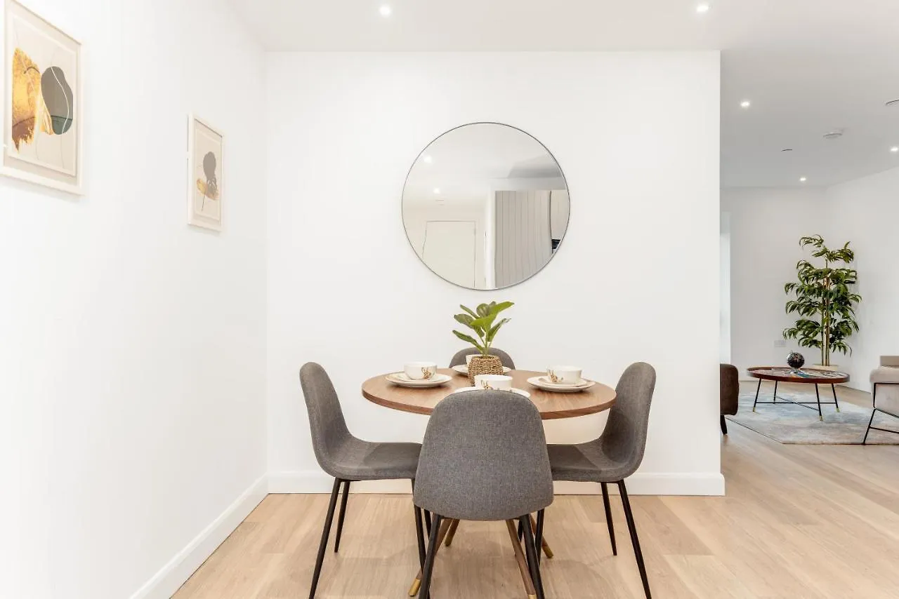 Bloom Of Luxury Apartment London United Kingdom